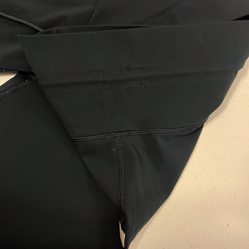 Vuori Navy The Rise The Shine Jogger Pants - Picture 7 of 8